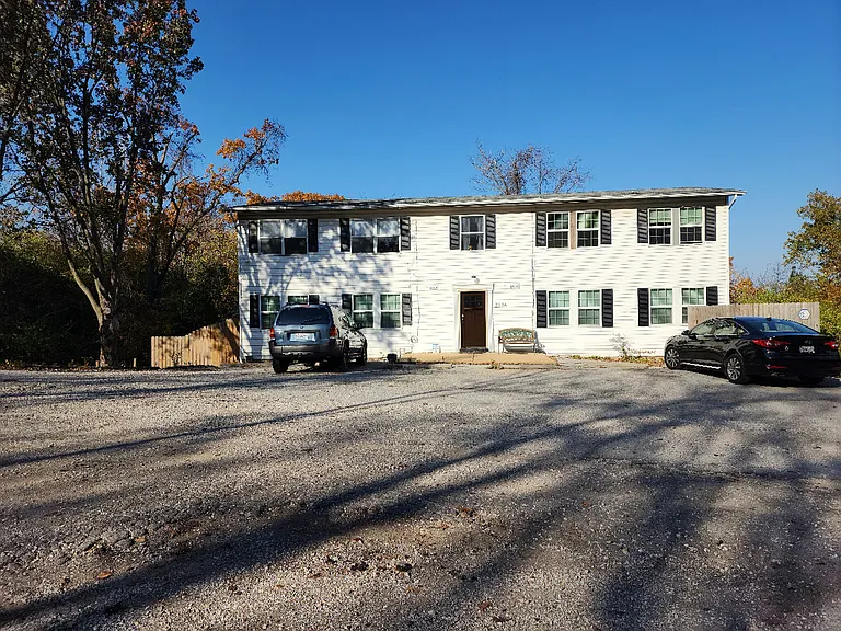 2526 Gravois Rd #C — Photo 17
