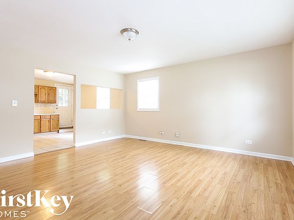 4th image of 322 N Lincoln Ave