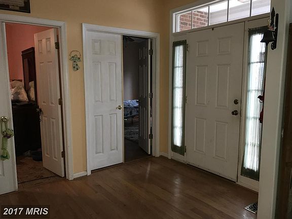 4th image of 10508 Big Horn Dr