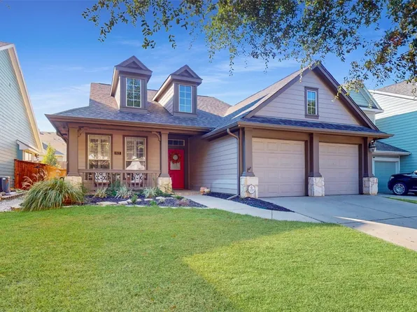 827 George St, Argyle, TX 76226