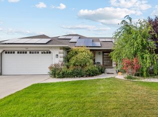 1366 W Palmer Ln, South Jordan, UT 84095