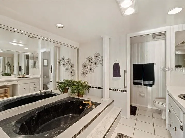 2900 Gulf Blvd #211 — Photo 29
