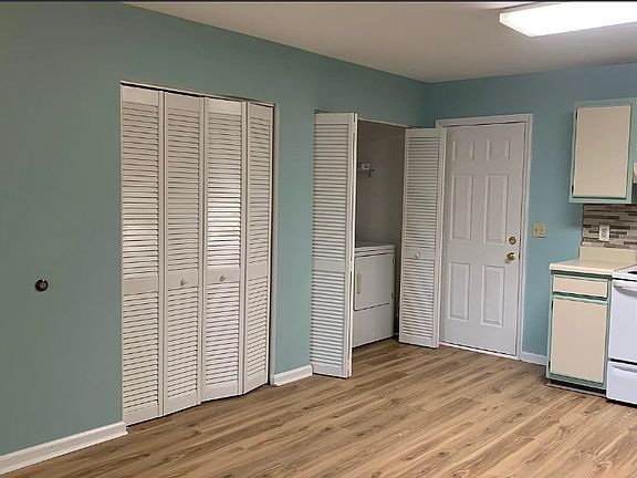5th image of 243 Pheasant Run Dr NW