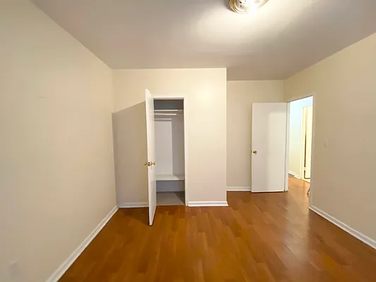 Rented by EastMount Realty LLC | media 15