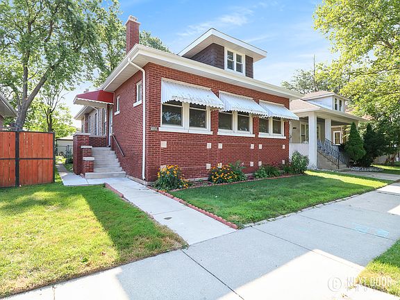2nd image of 7649 S Oglesby Ave