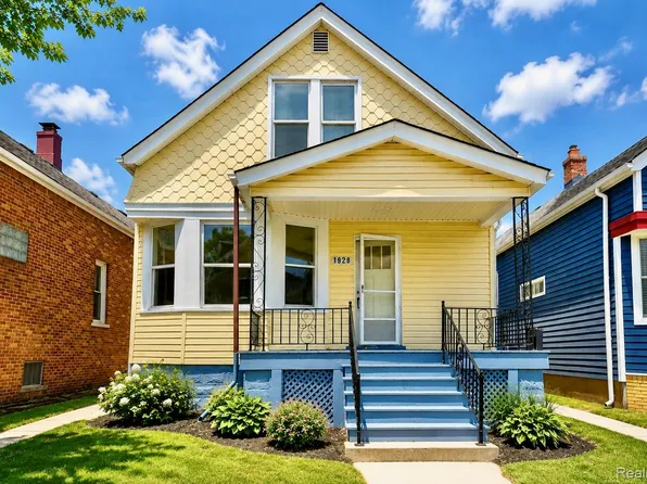1928 Yemans St, Hamtramck, MI 48212