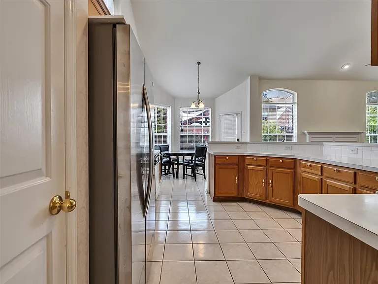 13315 Georgetown Dr — Photo 8