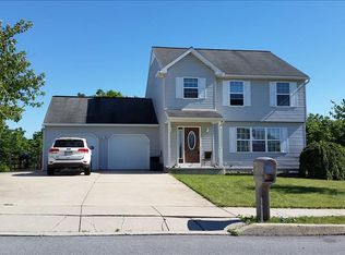 419 E 3rd St, Bernville, PA 19506