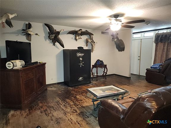 2nd image of 542 Willowick Dr