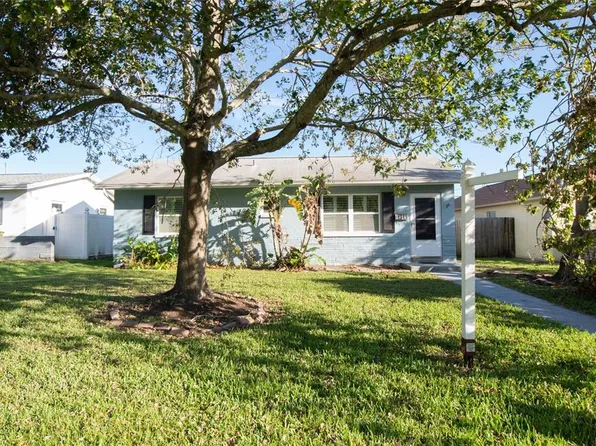 1011 47th Ave N, Saint Petersburg, FL 33703