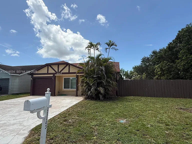 11143 Model Cir E — Photo 3