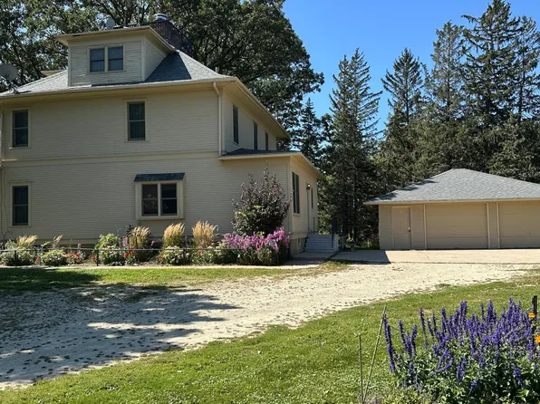 6901 Valleyhigh Rd NW, Byron, MN 55920