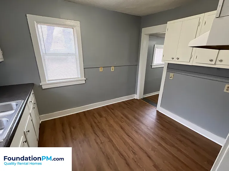 1576 David St — Photo 12
