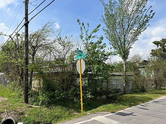 2nd image of 14344 Force St