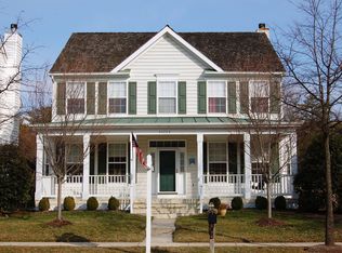 25228 Planting Field Dr, Chantilly, VA 20152