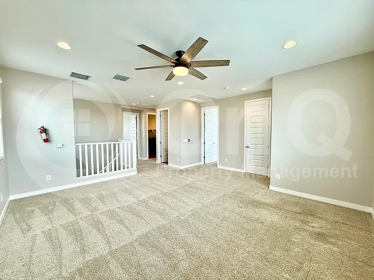4321 N 94th Dr — Photo 17