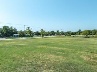 800 Crisp Rd, Ennis, TX 75119