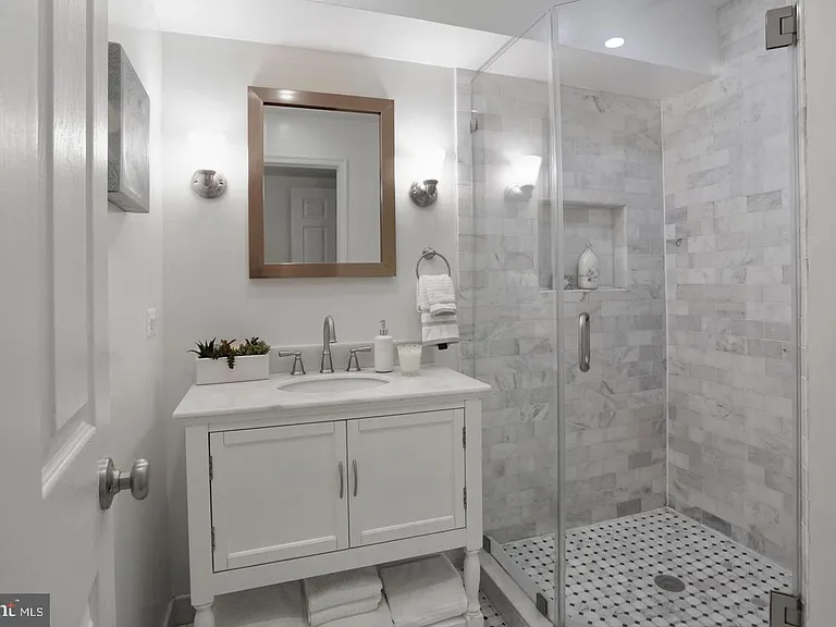 1753 Swann St NW #2 — Photo 13
