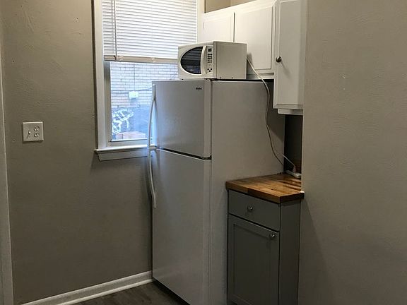 4th image of 405 McKee Pl #407