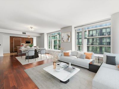 1000 Avenue At Port Imperial APT 402, Weehawken, NJ, 07086