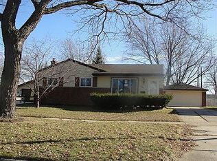 2534 Tarry Dr, Sterling Heights, MI 48310