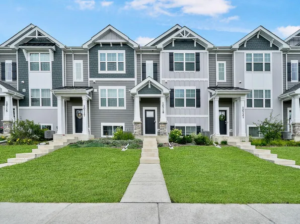 10719 Violette Way St, Saint John, IN 46373