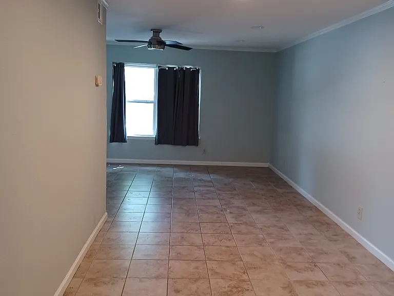8707 Tradewind Dr — Photo 9