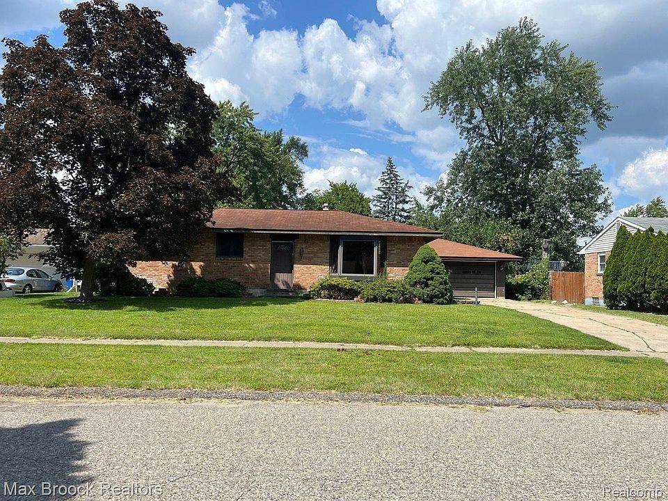 1st image of 5820 Sutherland Dr