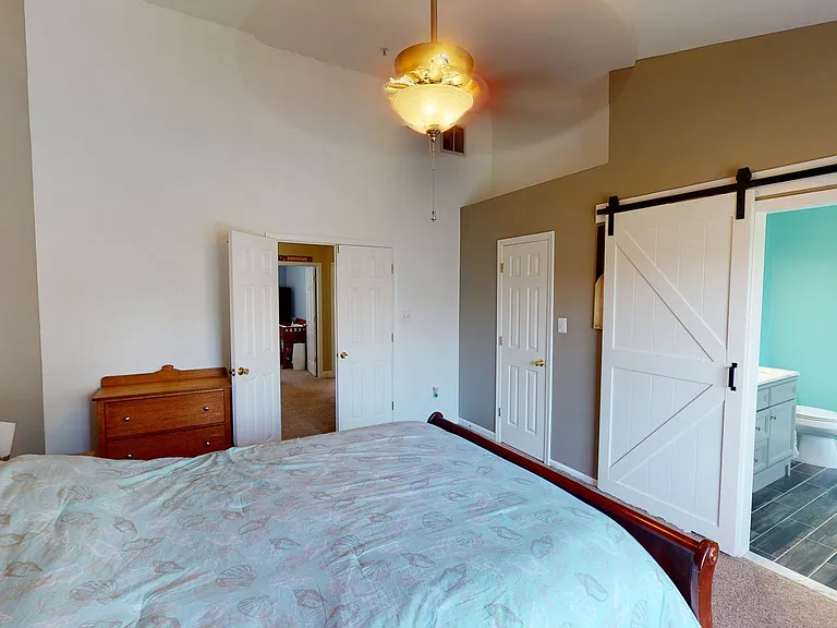 719 Summertime Dr — Photo 31