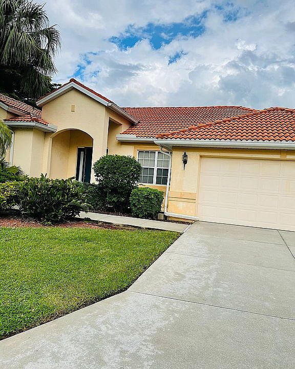 1st image of 12036 Cypress Links Dr