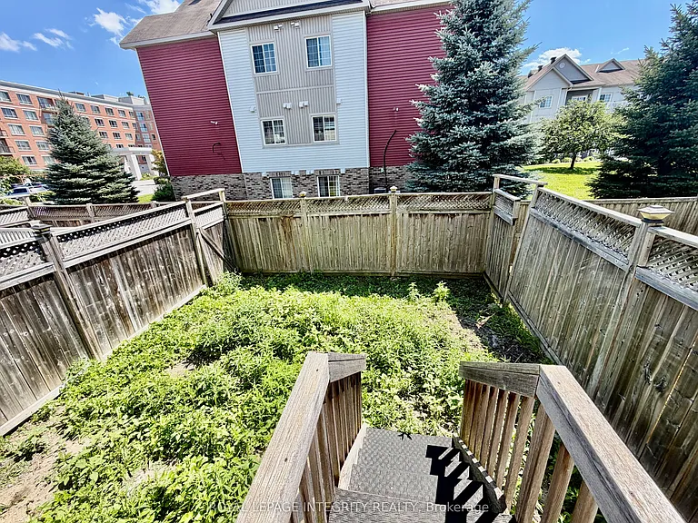 304 Amici Ter — Photo 26