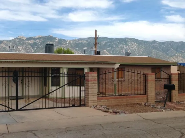 15918 N Capstan Ave, Tucson, AZ 85739