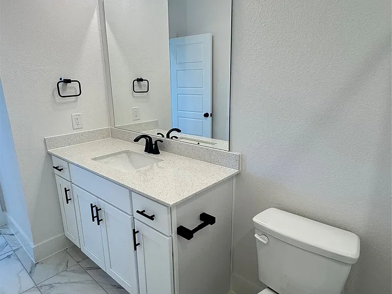 1232 Eureka Springs St — Photo 28