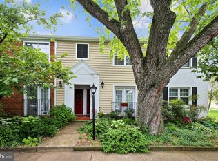 2669 S Walter Reed Dr UNIT A, Arlington, VA 22206