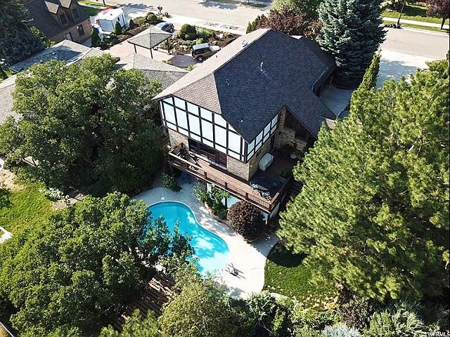 1st image of 3232 E Deercreek Cir