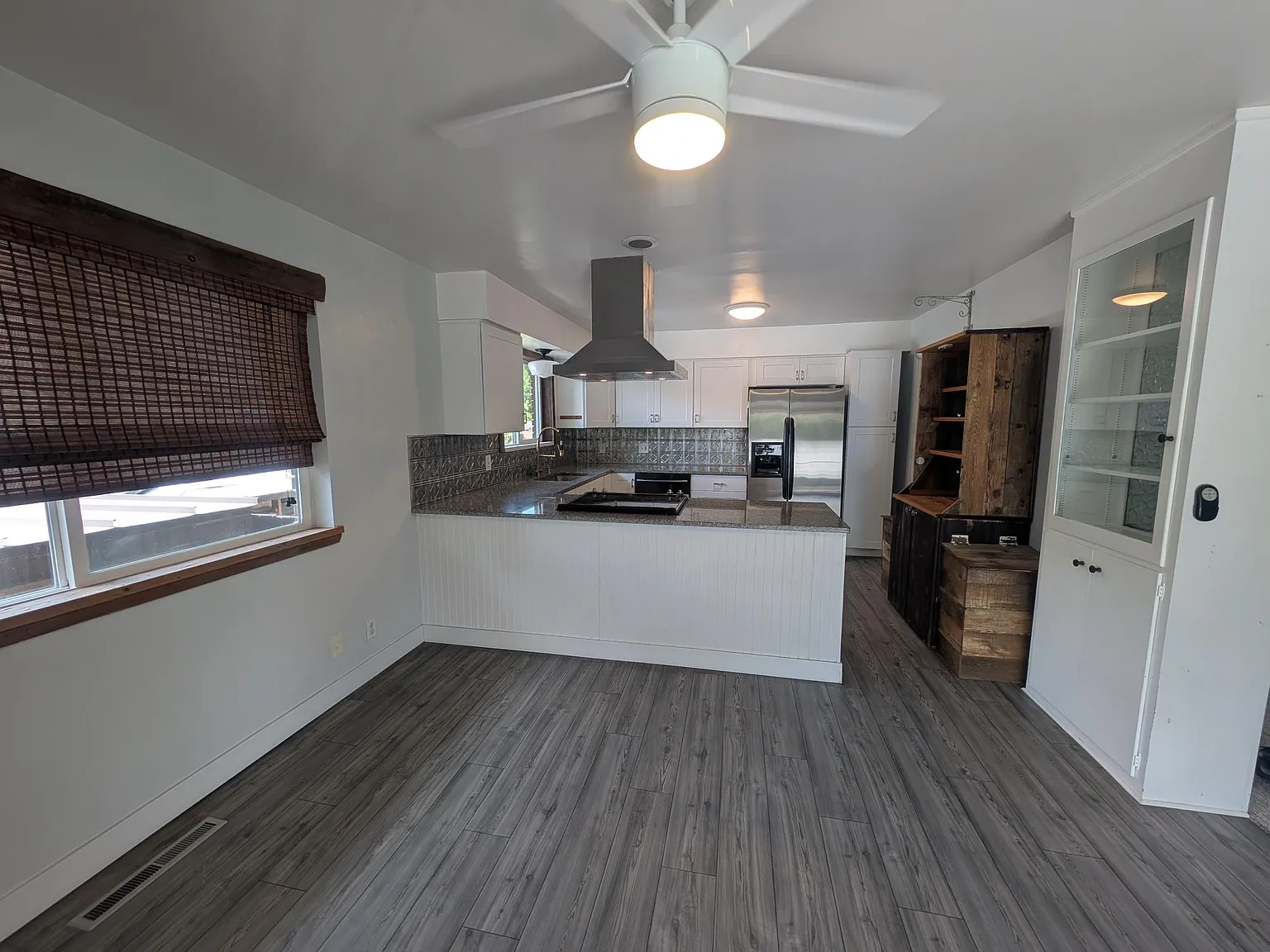3 bed, 1485 sqft, $2,650 — Photo 4