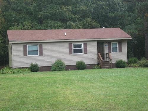 2nd image of 152 Walnut Lane