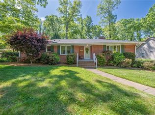 1245 N Peace Haven Rd, Winston Salem, NC 27104