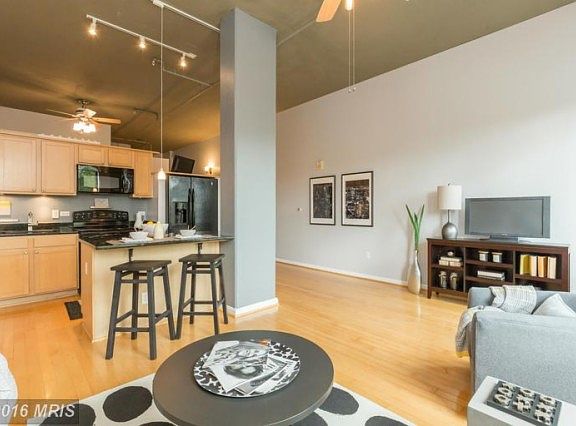 5th image of 2720 S Arlington Mill Dr Unit 209