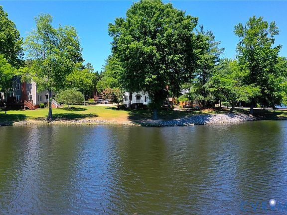 4th image of 2602 Quarterpath Pl