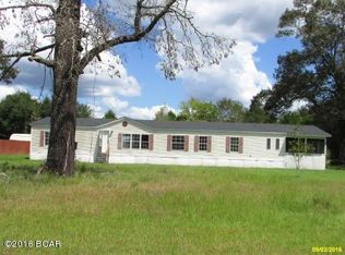 698 Ocheesee Landing Rd, Grand Ridge, FL 32442