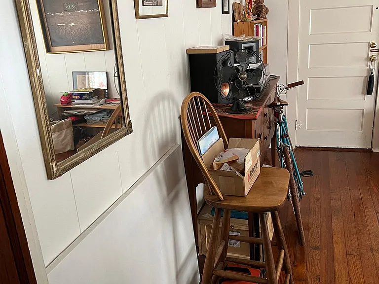 615 Madison St #2 — Photo 3