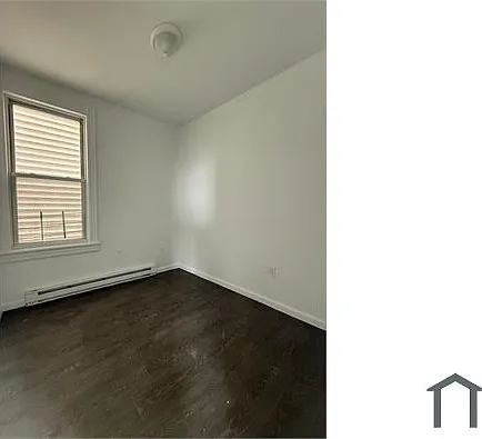 15 Cedar St — Photo 6