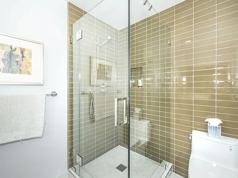 176 Sand Hill Cir — Photo 11