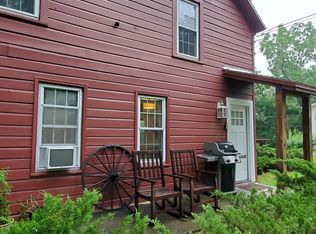 30 Hermance Ln, Ulster Park, NY 12487