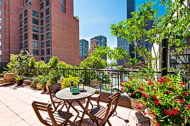 Rented by Brown Harris Stevens