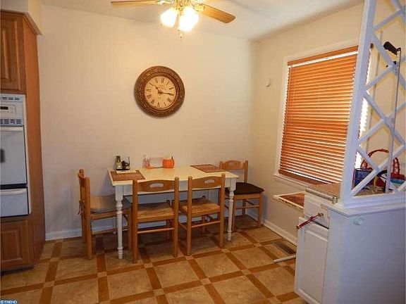 4th image of 315 Hoffnagle St