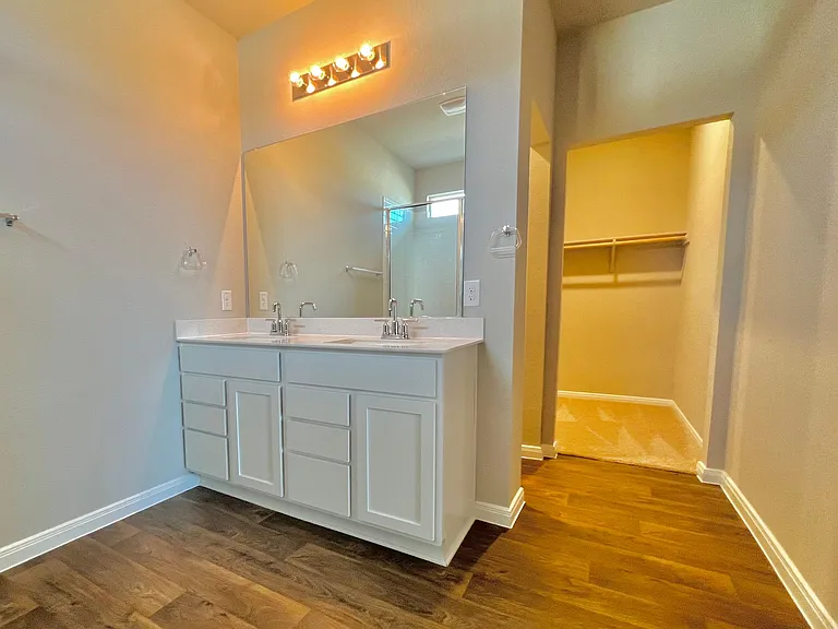 168 Apache Plum Dr — Photo 5