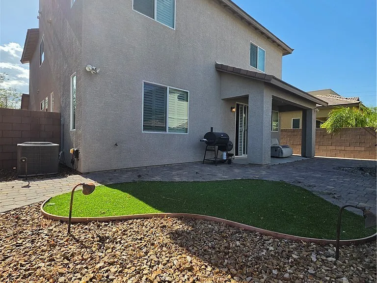 7926 Torreys Peak St — Photo 27