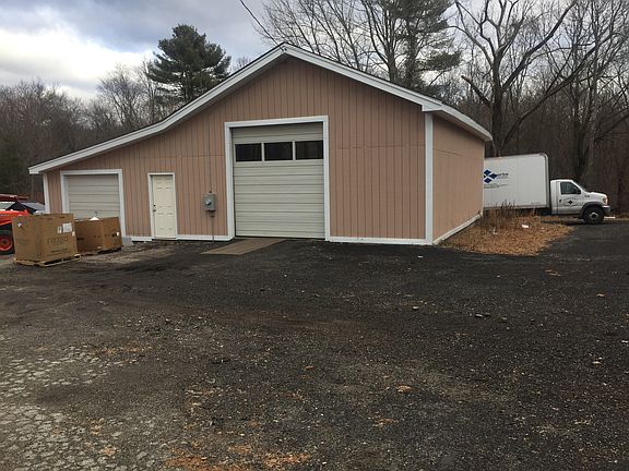 Garage with loading dock